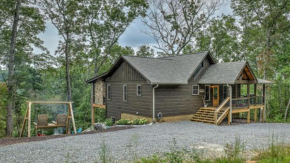 Royal Woods by Escape to Blue Ridge
